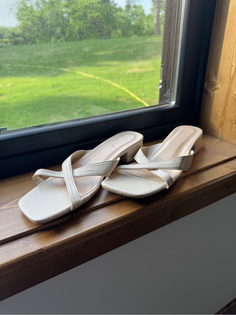 Women's Cream Strappy Low-Heel Sandals
